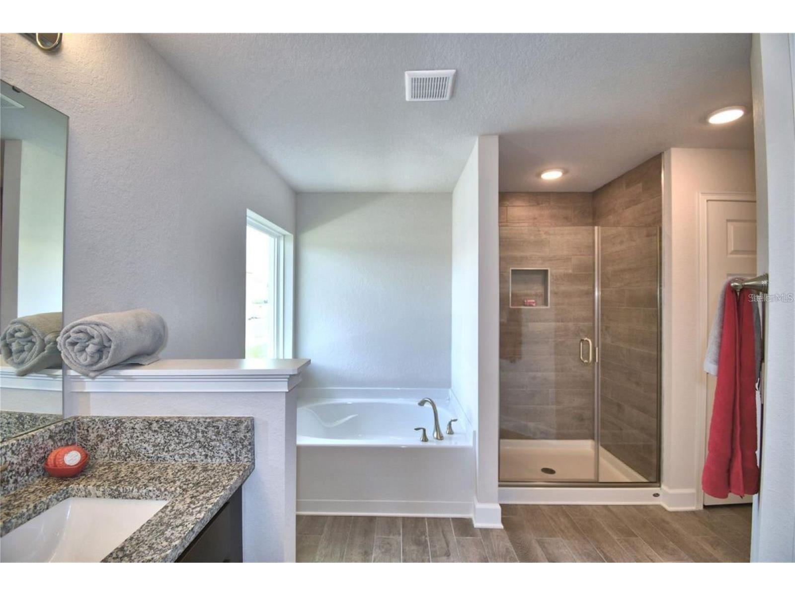 2388 NW 23rd Avenue Ocala FL 34475 OM725313 image14