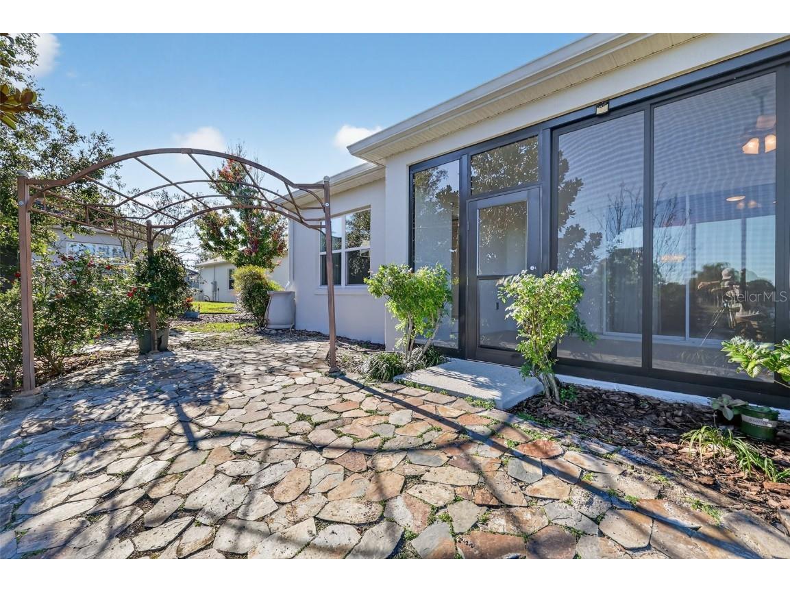 2389 Pawtucket Pass Mount Dora FL 32757 - LAKES OF MOUNT DORA G5105578 image50