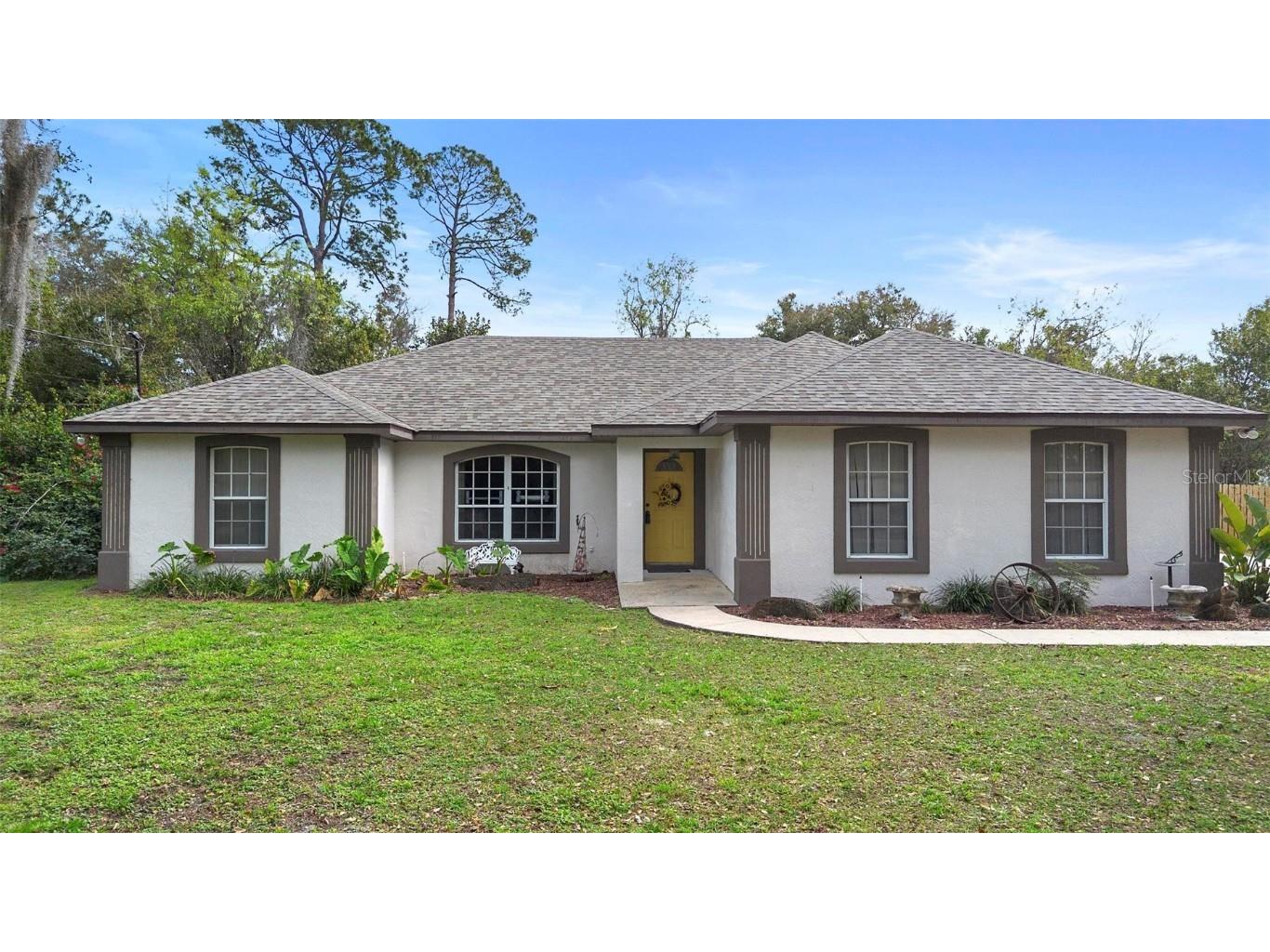 239 Buena Vista Street Debary FL 32713 V4941028 image1