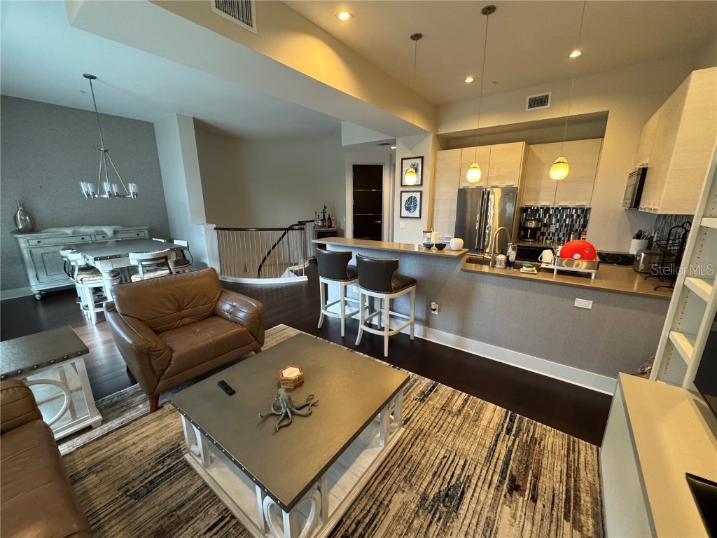 239 Cosmopolitan Court Sarasota FL 34236 N6141886 image14