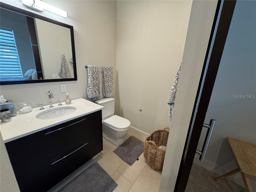 239 Cosmopolitan Court Sarasota FL 34236 N6141886 image23