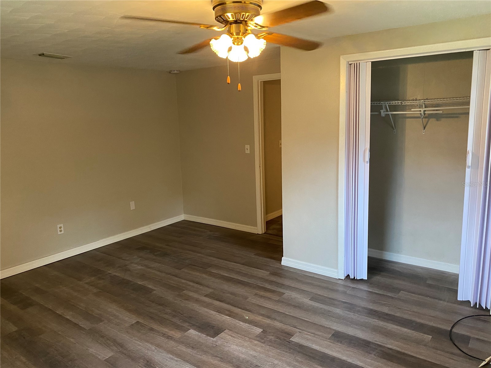 239 Desoto Street Daytona Beach FL 32114 V4948189 image9
