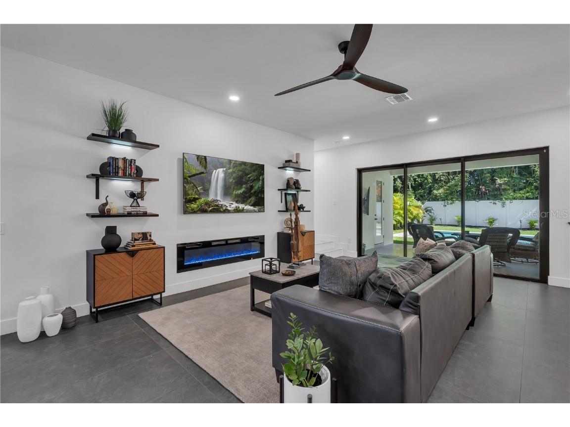 239 E Harding Street Orlando FL 32806 O6337463 image25