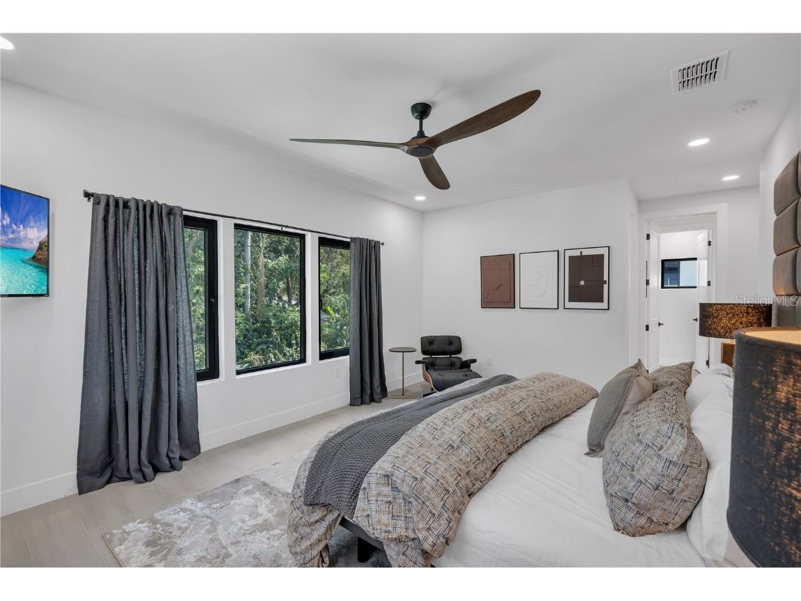 239 E Harding Street Orlando FL 32806 O6337463 image40