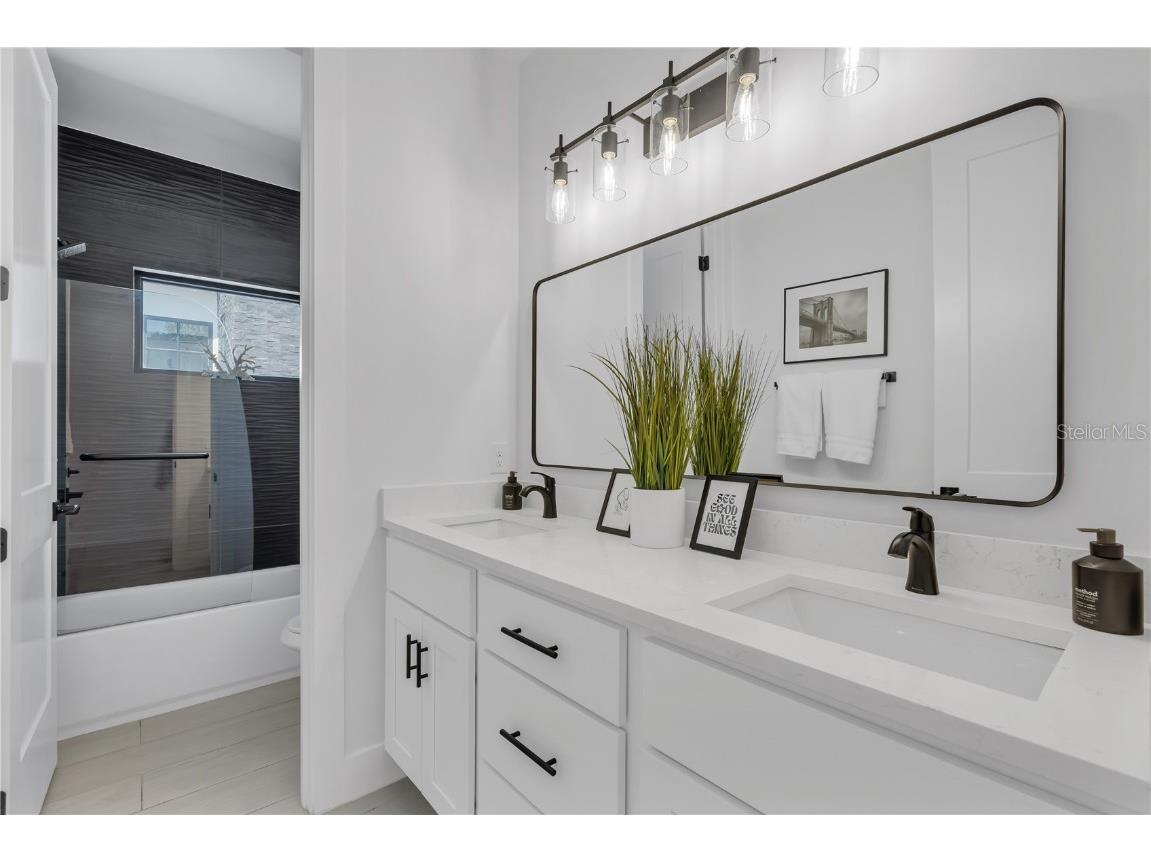 239 E Harding Street Orlando FL 32806 O6337463 image51