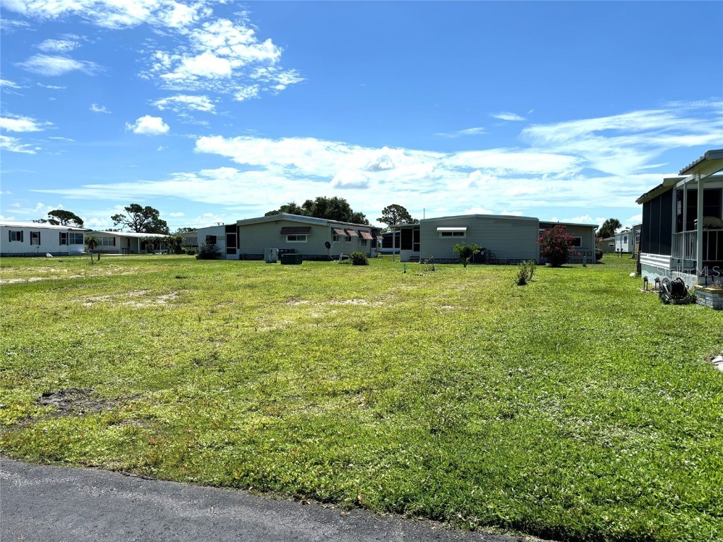 239 Estrada North Port FL 34287 T3499184 image1