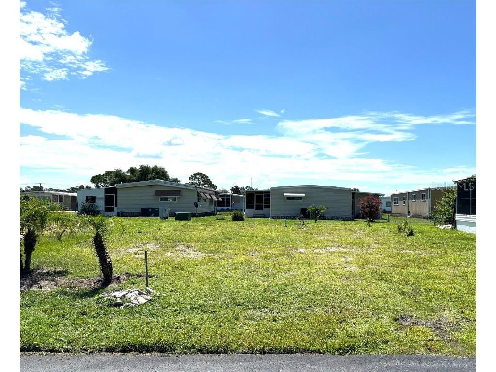 239 Estrada North Port FL 34287 T3499184 image3