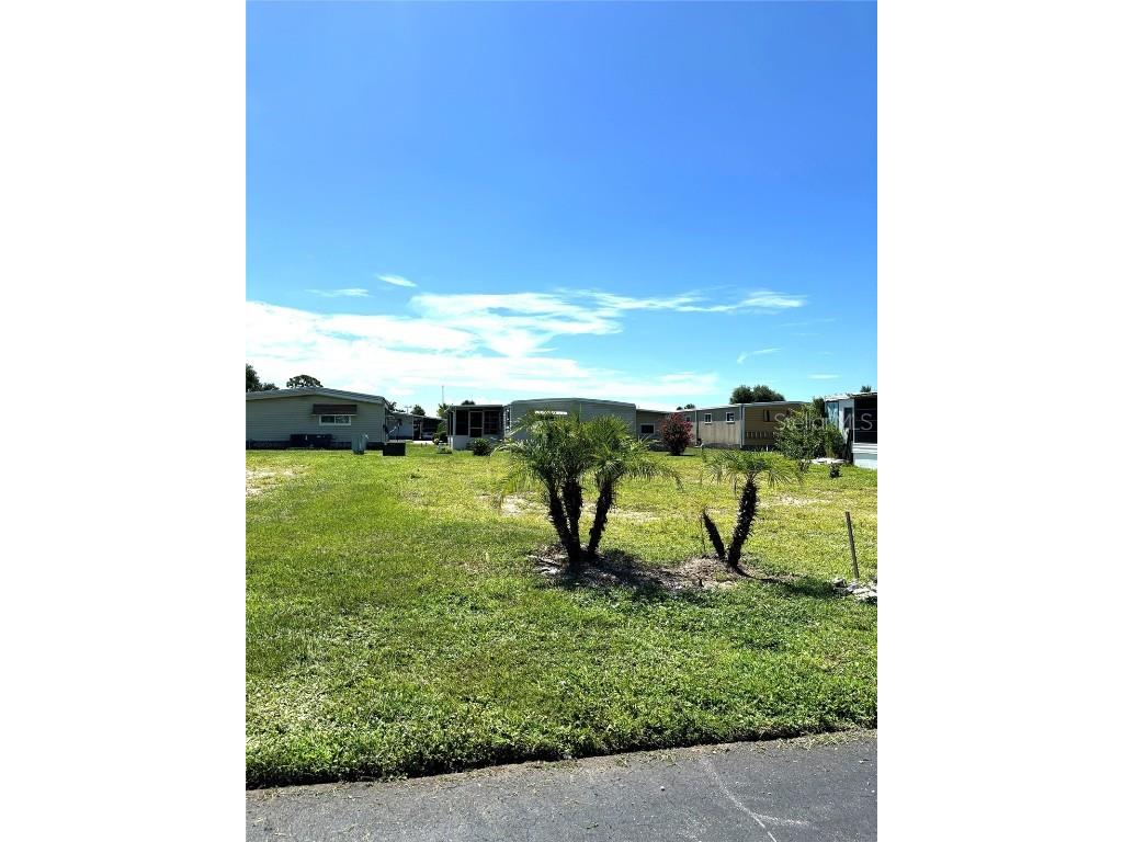 239 Estrada North Port FL 34287 T3499184 image4