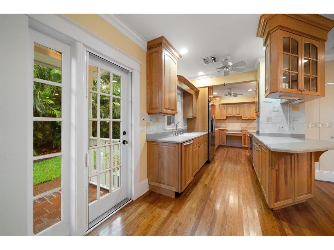 239 Florida Avenue Dunedin FL 34698 TB8409554 image10