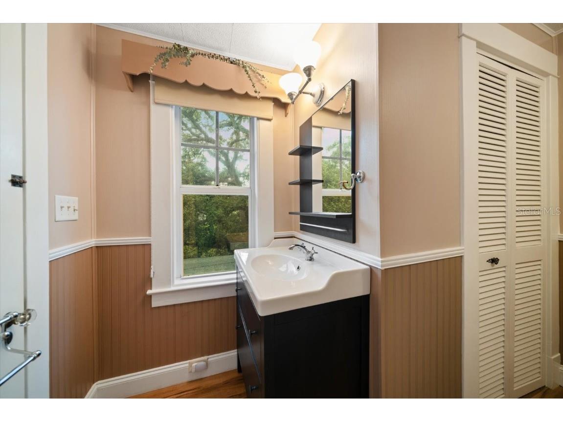 239 Florida Avenue Dunedin FL 34698 TB8409554 image22