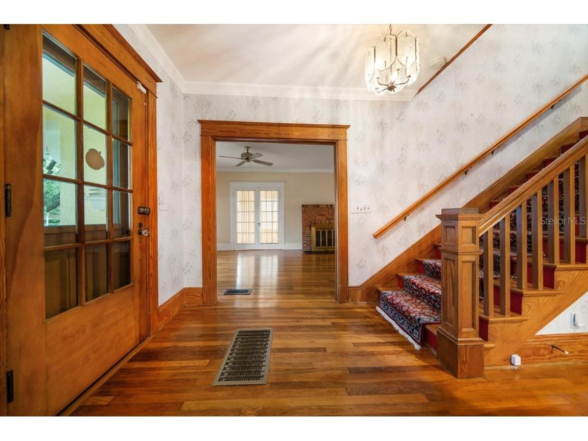 239 Florida Avenue Dunedin FL 34698 TB8409554 image5