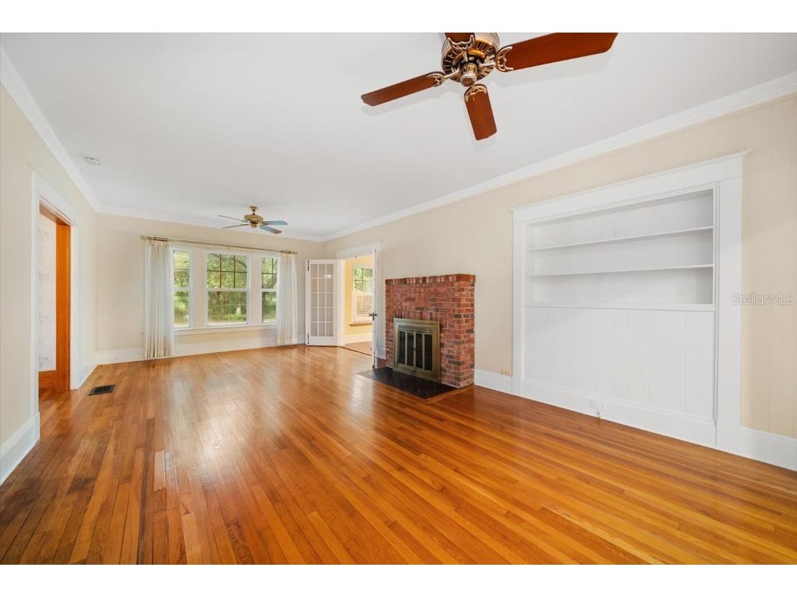 239 Florida Avenue Dunedin FL 34698 TB8409554 image6