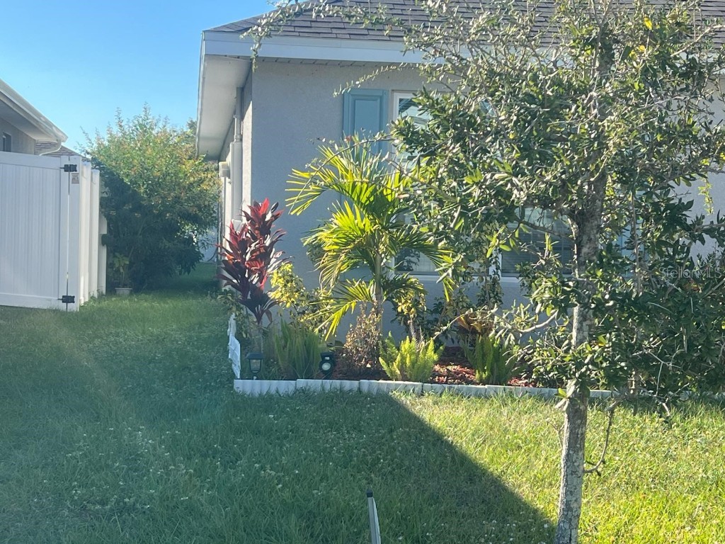 239 Krenson Bay Loop Winter Haven FL 33881 P4937051 image6