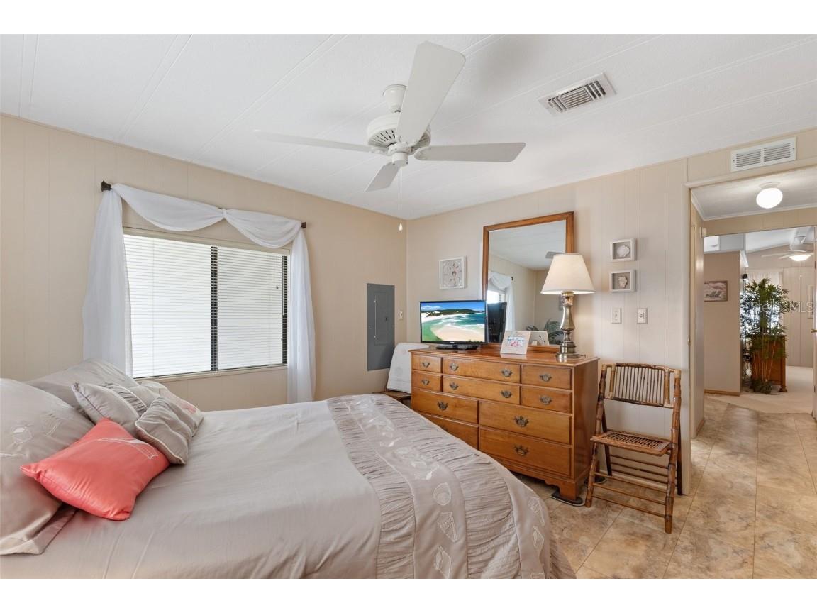 239 Martinique Road North Port FL 34287 C7507451 image25