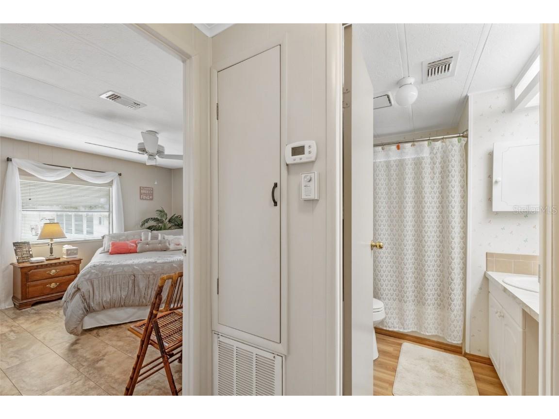 239 Martinique Road North Port FL 34287 C7507451 image26