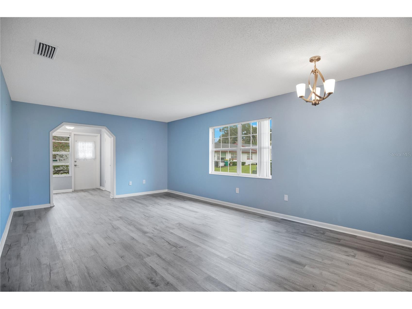 239 N Hill Avenue #110 Deland FL 32724 O6413021 image5