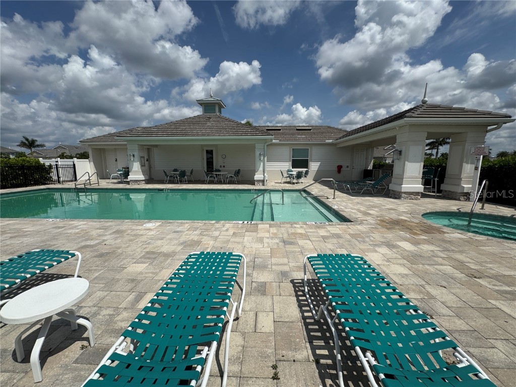 239 Okeeffe Circle Bradenton FL 34212 A4656250 image56