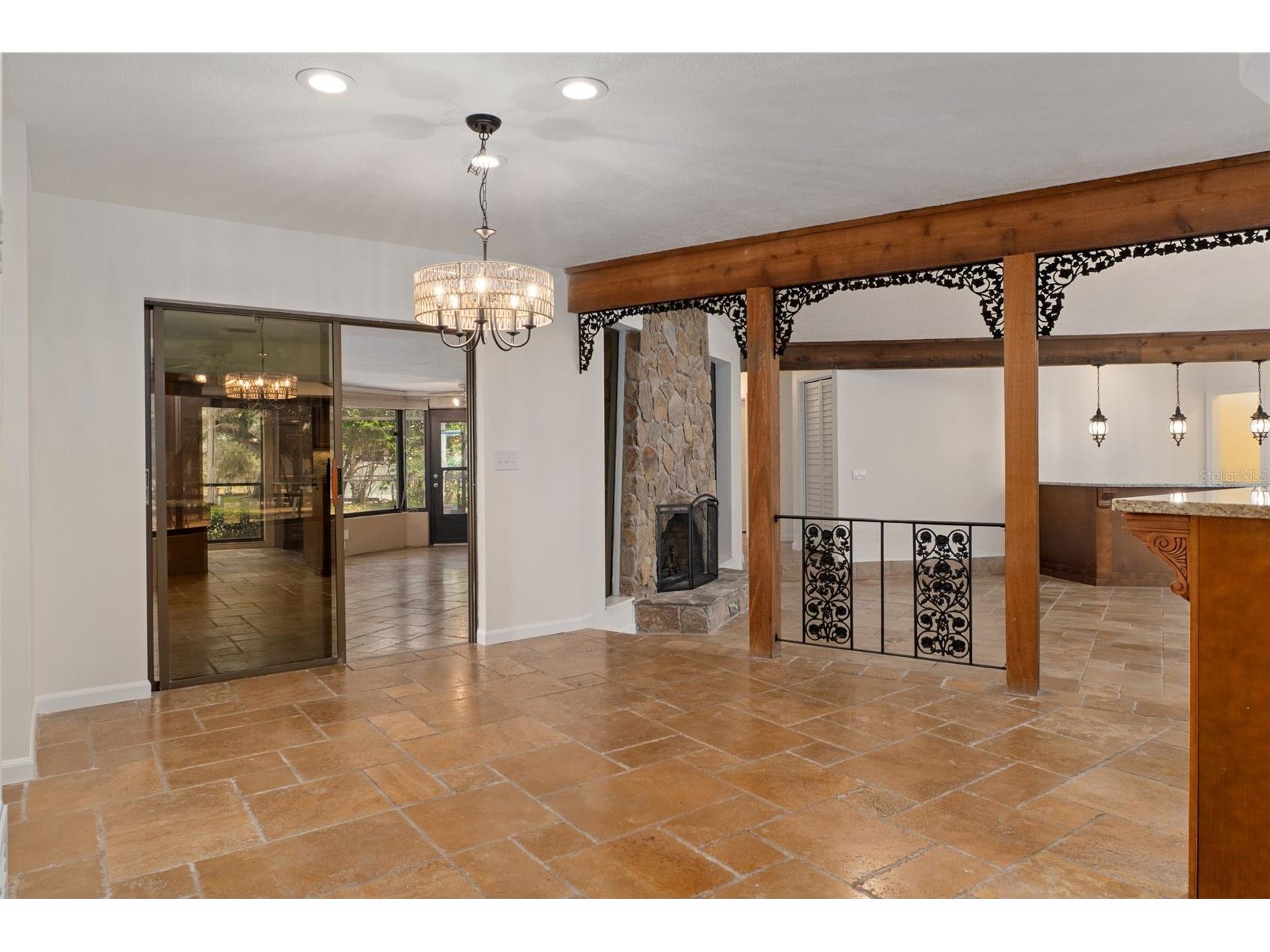 239 SE Paradise Point Road Crystal River FL 34429 OM719146 image12