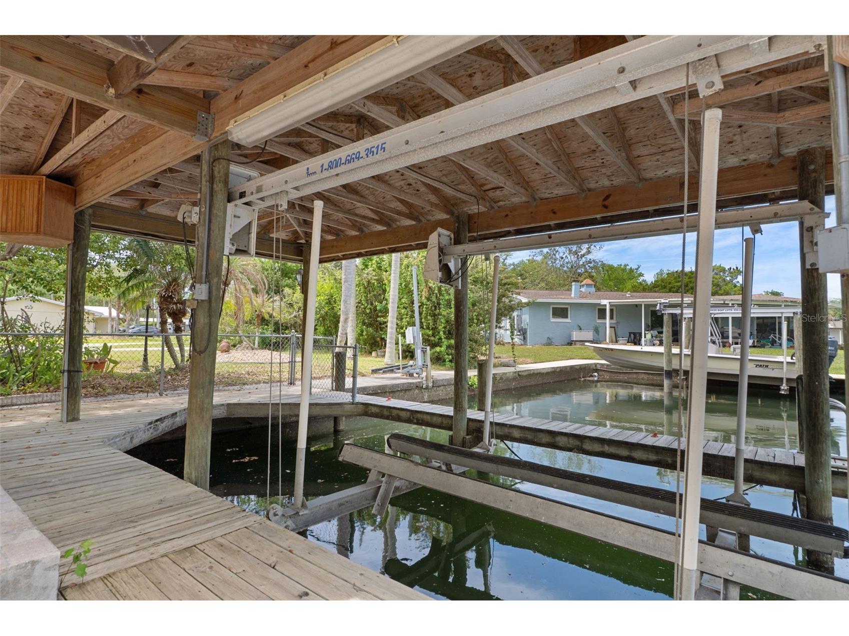 239 SE Paradise Point Road Crystal River FL 34429 OM719146 image40