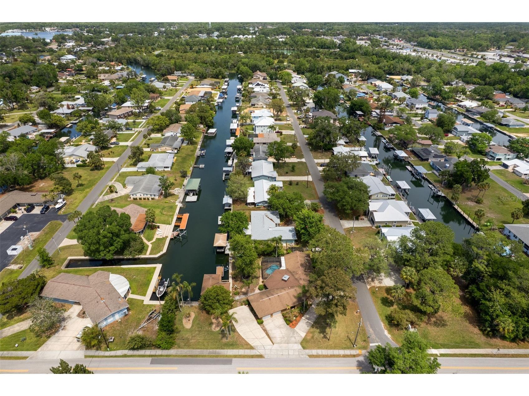 239 SE Paradise Point Road Crystal River FL 34429 OM719146 image43