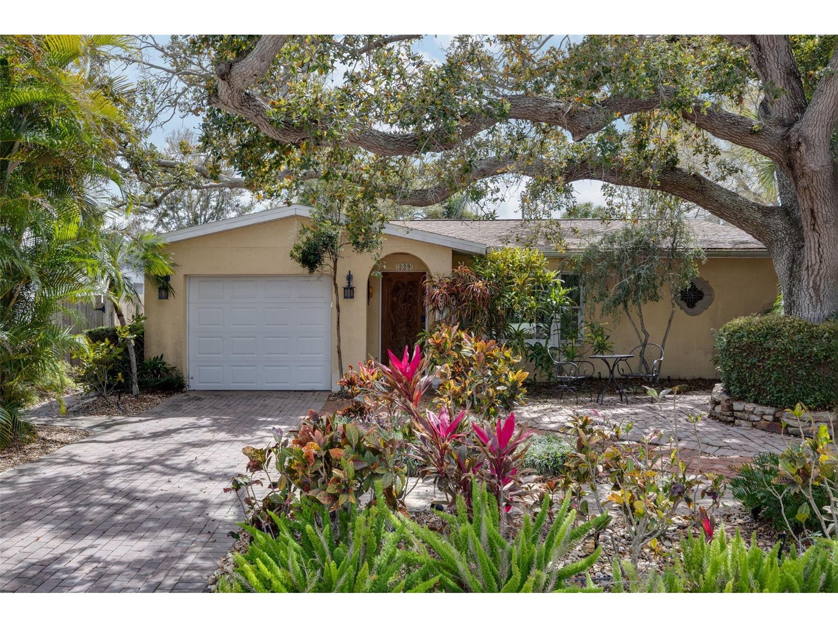 239 Sovrano Road Venice FL 34285 A4685122 image1