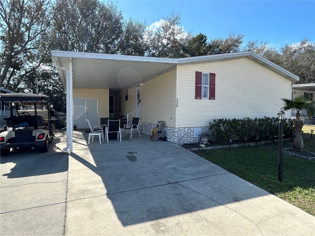 239 Sue Avenue Davenport FL 33897 - LAKE DAVENPORT O6278741 image1
