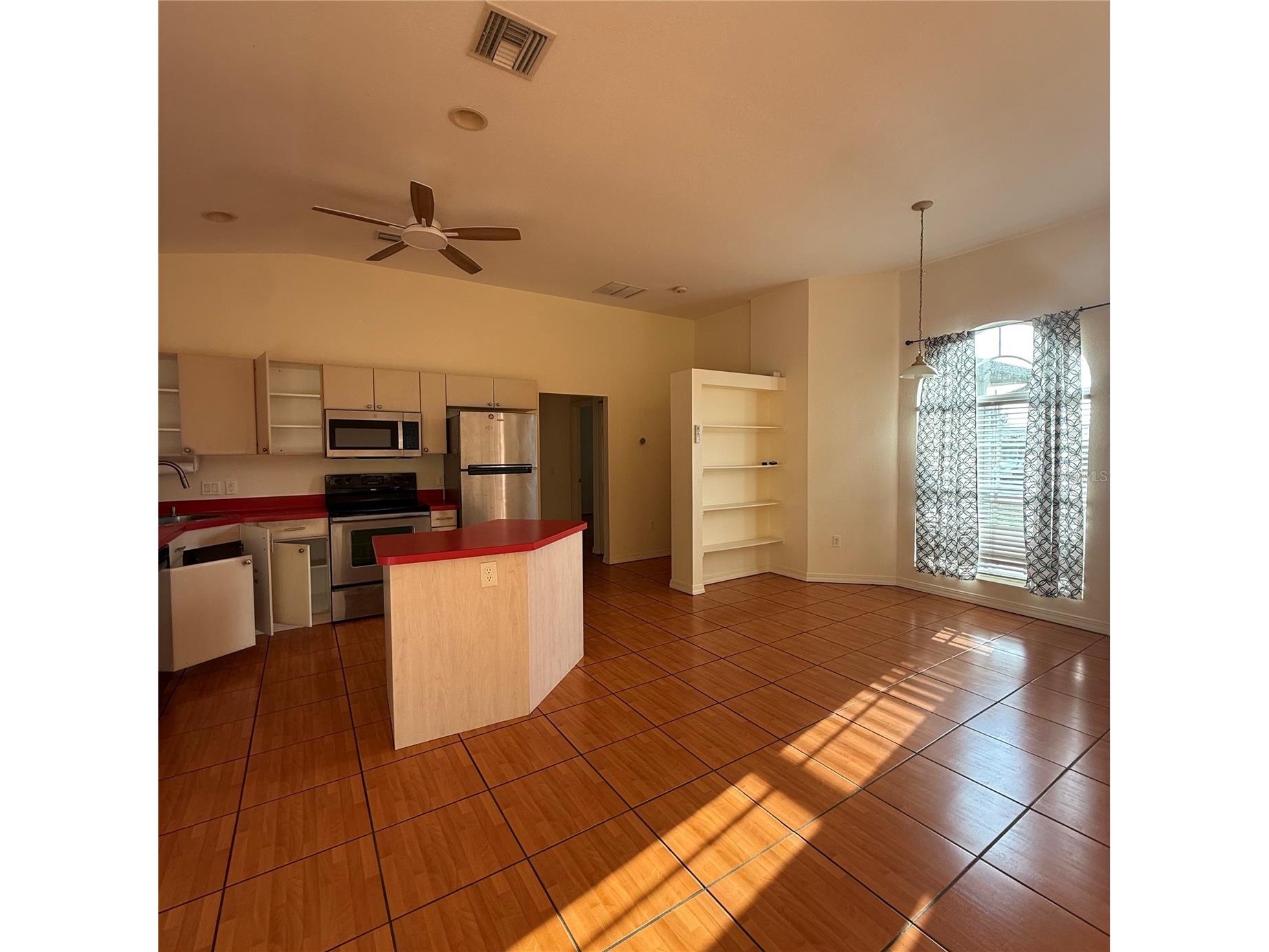 239 Venetia Avenue North Port FL 34287 A4686160 image11