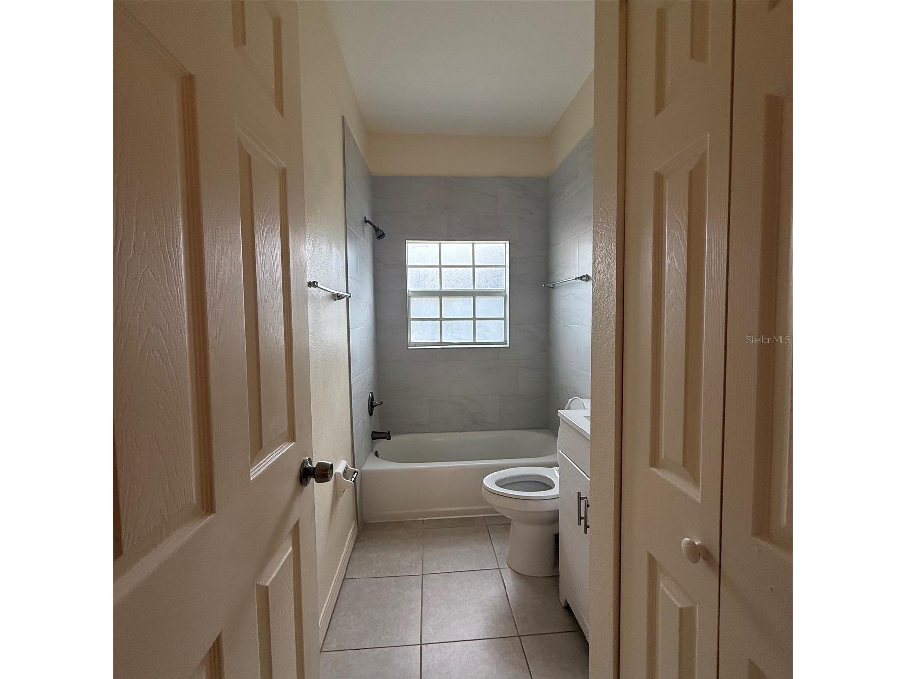 239 Venetia Avenue North Port FL 34287 A4686160 image14