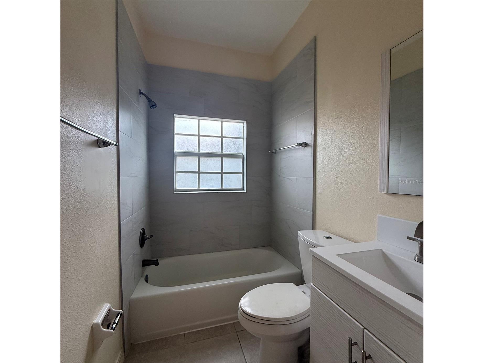 239 Venetia Avenue North Port FL 34287 A4686160 image15