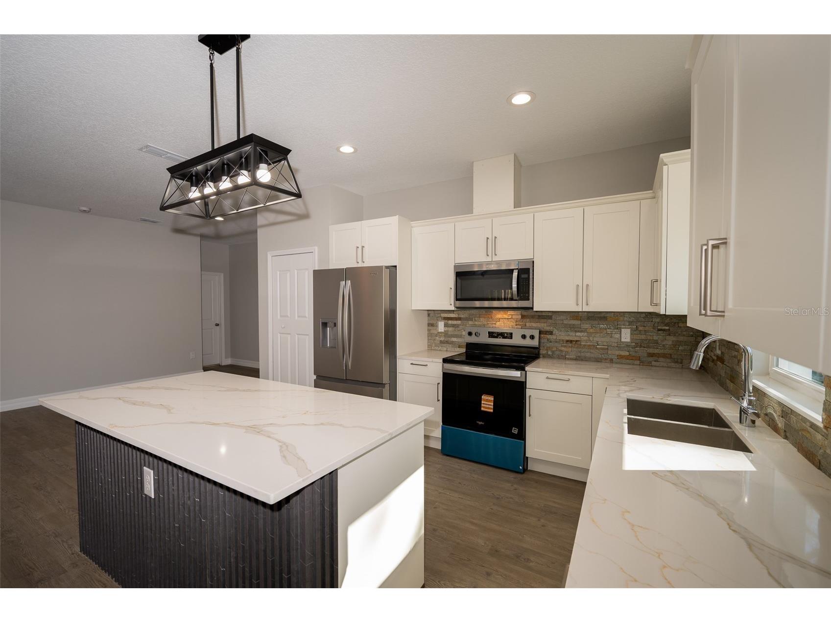 2390 9th Ave Deland FL 32724 O6396633 image17