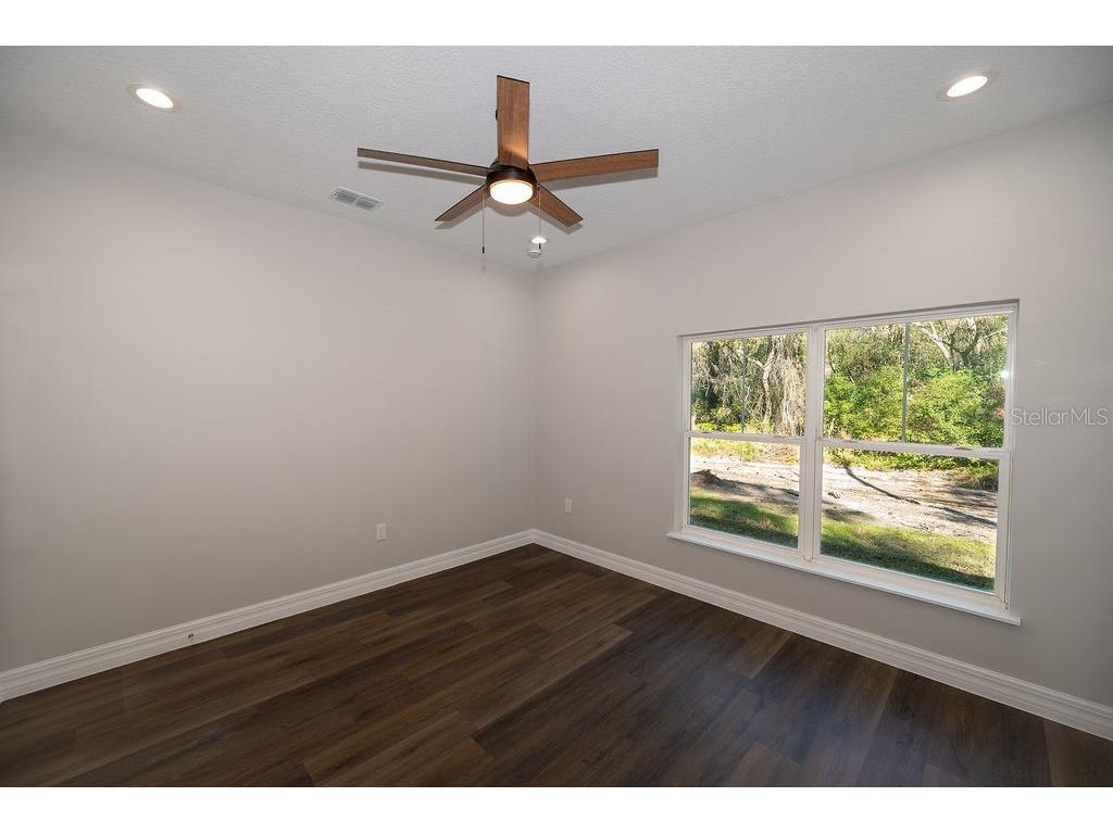 2390 9th Avenue Deland FL 32724 O6383148 image36