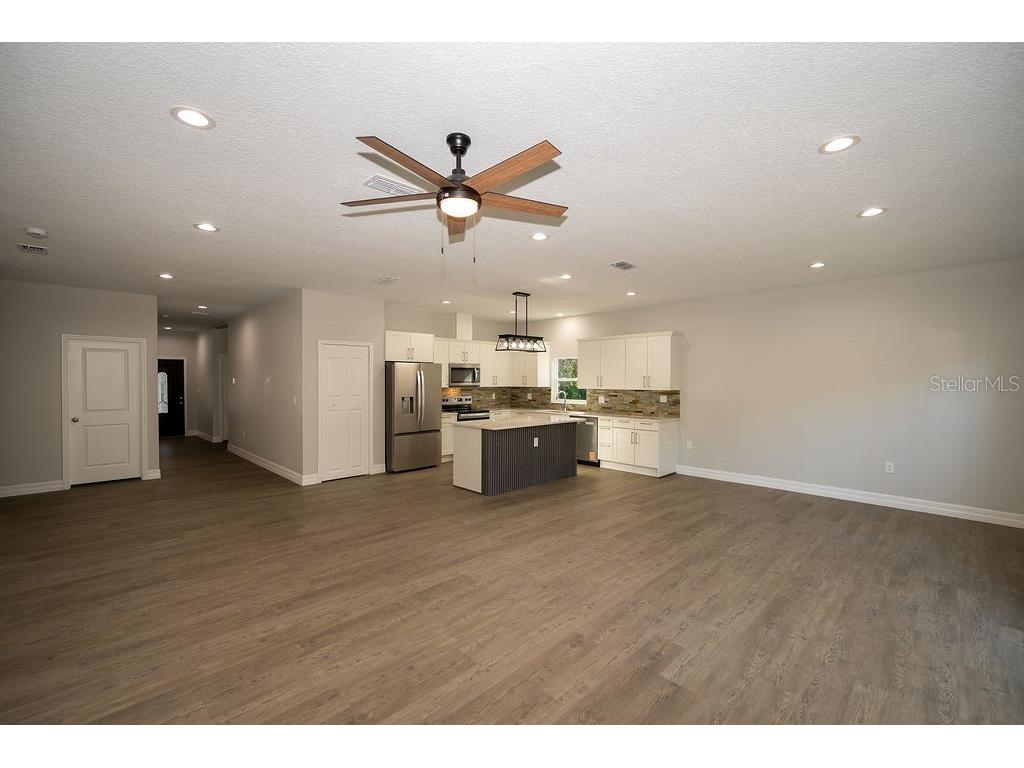 2390 9th Avenue Deland FL 32724 O6383148 image38