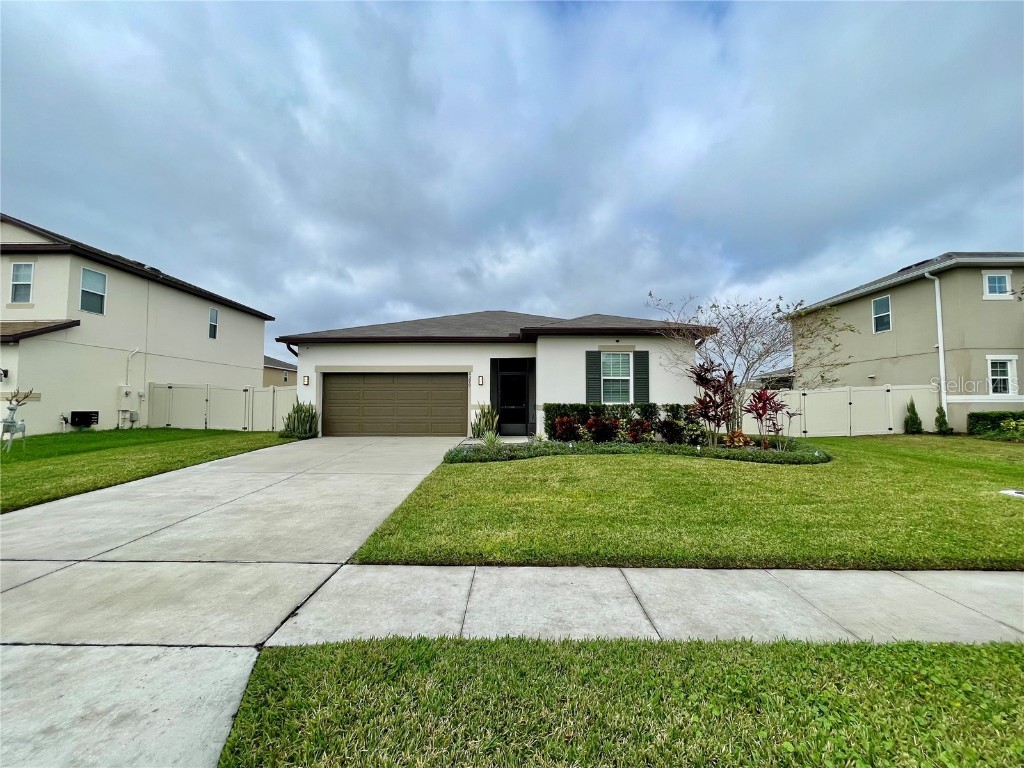 2390 Wadeview Loop Saint Cloud FL 34769 S5096438 image1