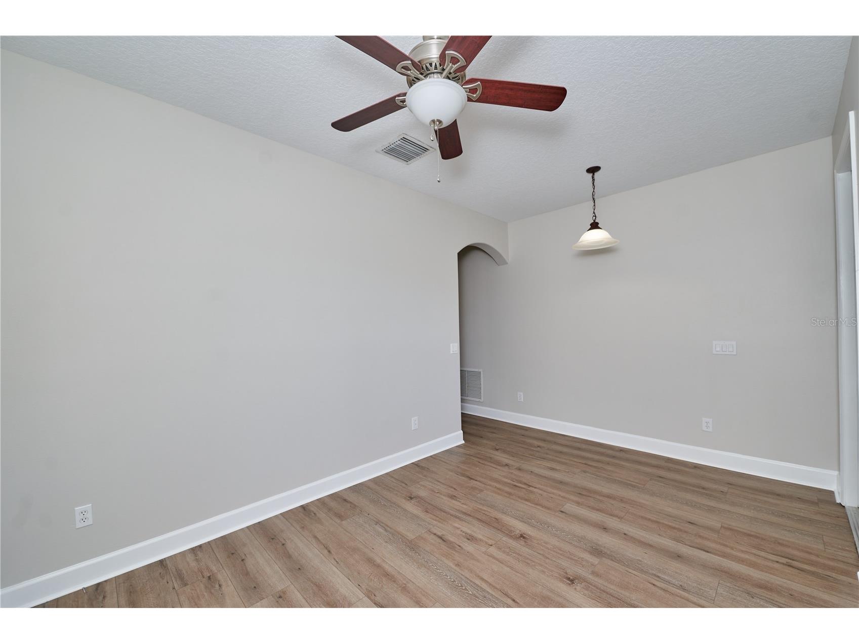 23903 Sardinia Drive Sorrento FL 32776 O6402326 image7