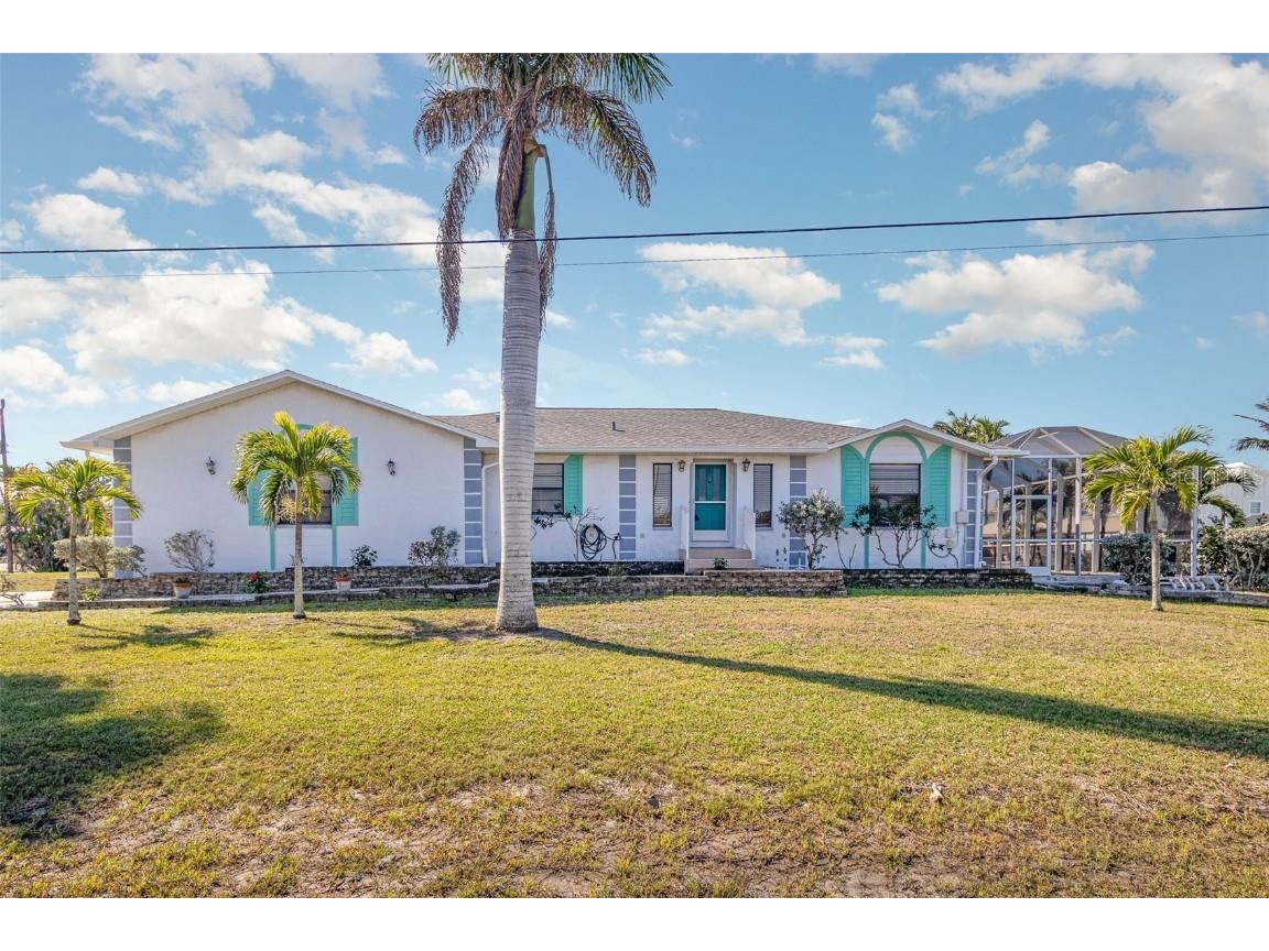 2391 Date Street Saint James City FL 33956 C7516408 image1