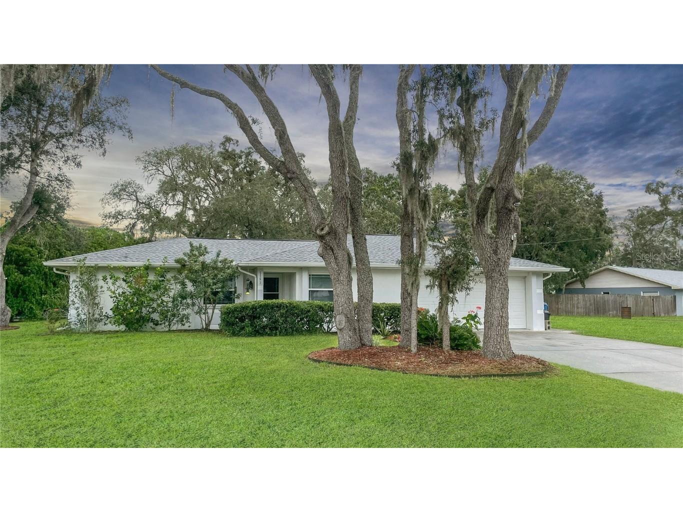 2391 Dustin Circle Spring Hill FL 34608 W7868999 image1