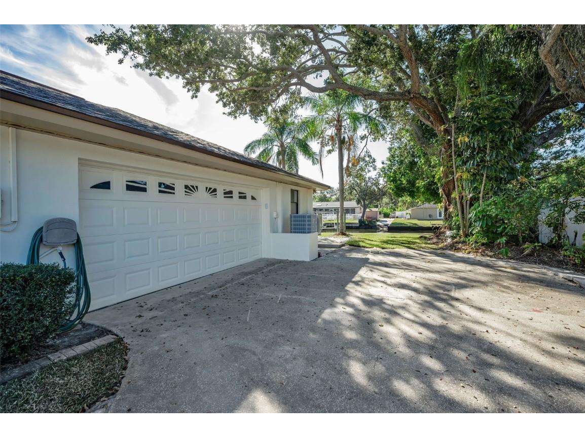2391 Roberta Lane Clearwater FL 33764 - ALLEN'S CREEK TB8456565 image35