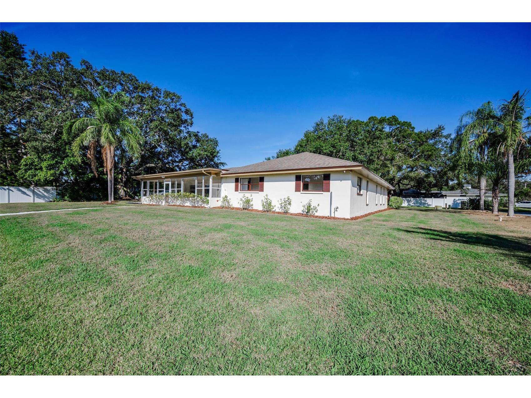 2391 Roberta Lane Clearwater FL 33764 - ALLEN'S CREEK TB8456565 image43