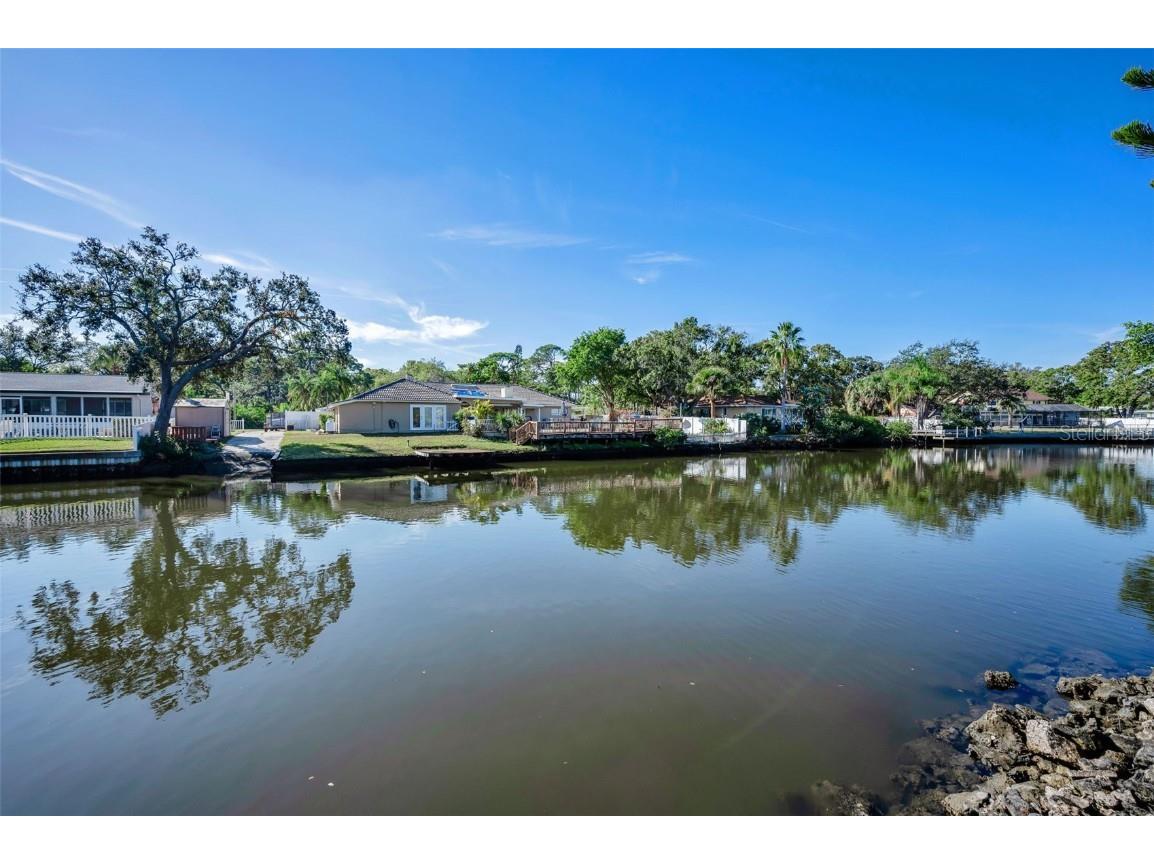 2391 Roberta Lane Clearwater FL 33764 - ALLEN'S CREEK TB8456565 image5