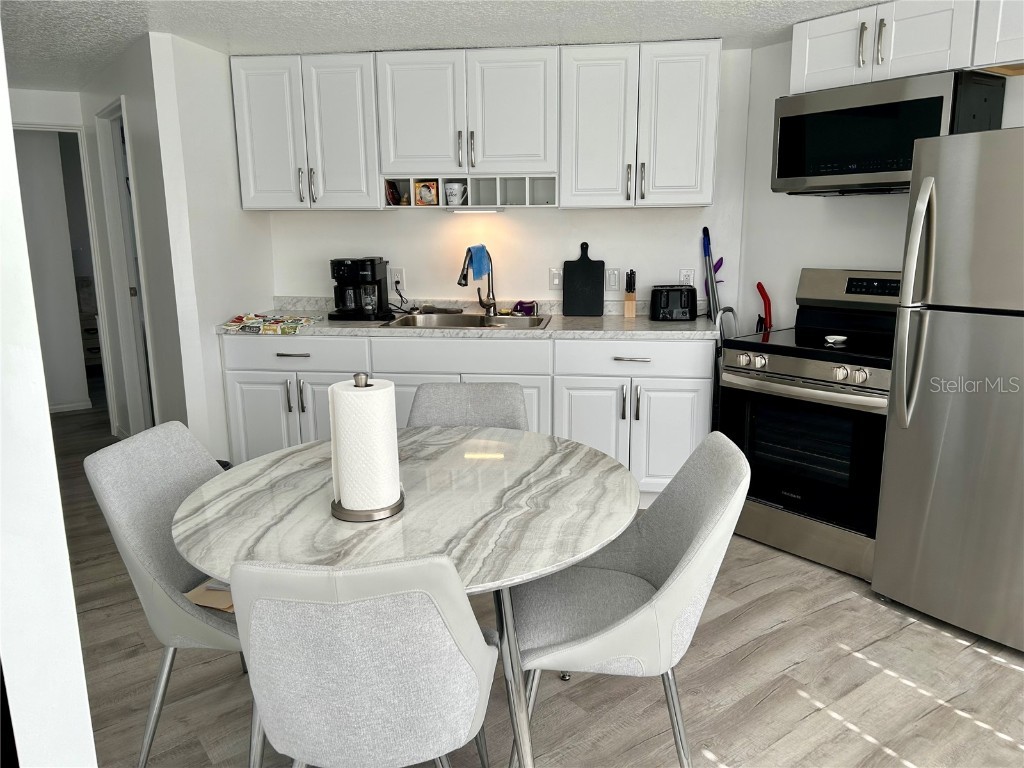 23917 Deer Road Astor FL 32102 R4910314 image2