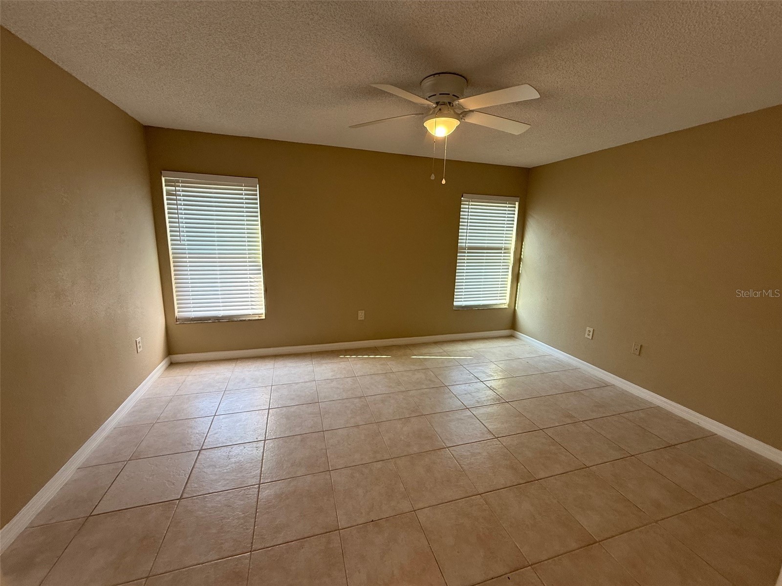 2392 Fairview Road Spring Hill FL 34609 W7884377 image10