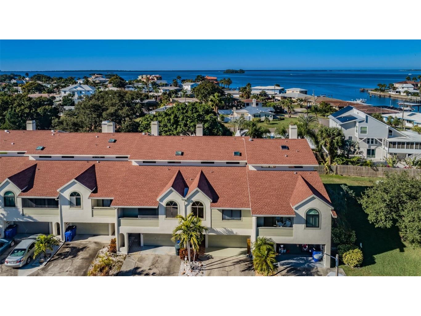 2392 Hanover Drive Dunedin FL 34698 U8144664 image1