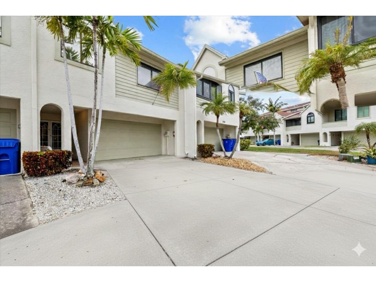 2392 Hanover Drive Dunedin FL 34698 TB8466404 image2