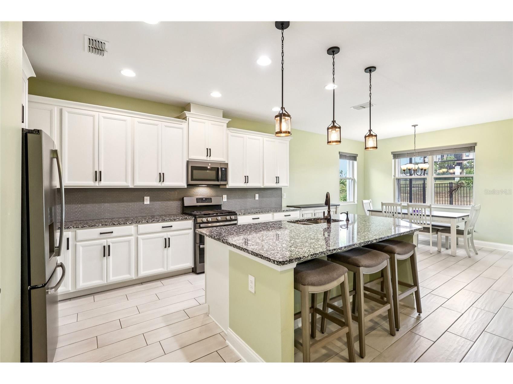2393 Panoramic Circle Apopka FL 32703 O6375812 image4