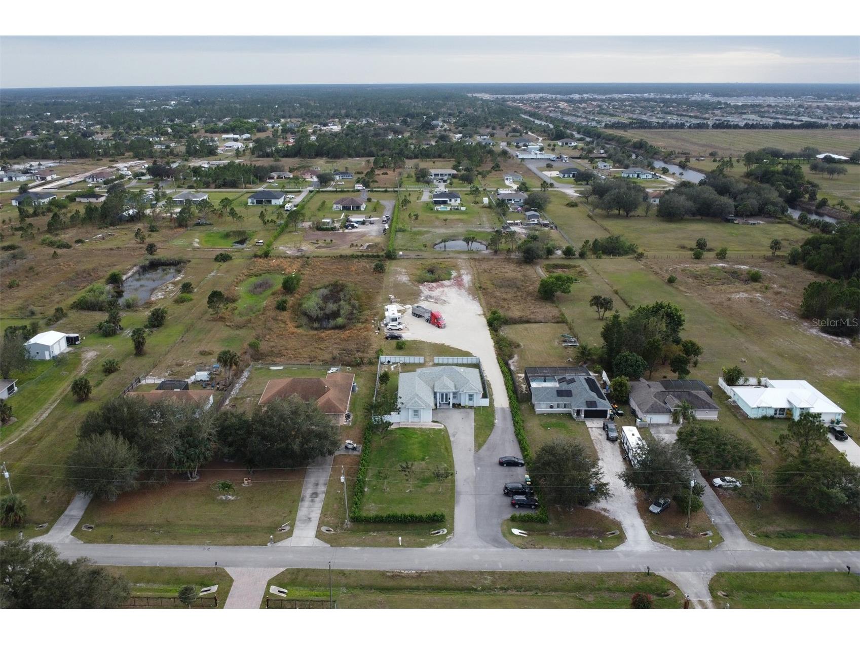 2394 45th Avenue NE Naples FL 34120 TB8525905 image35