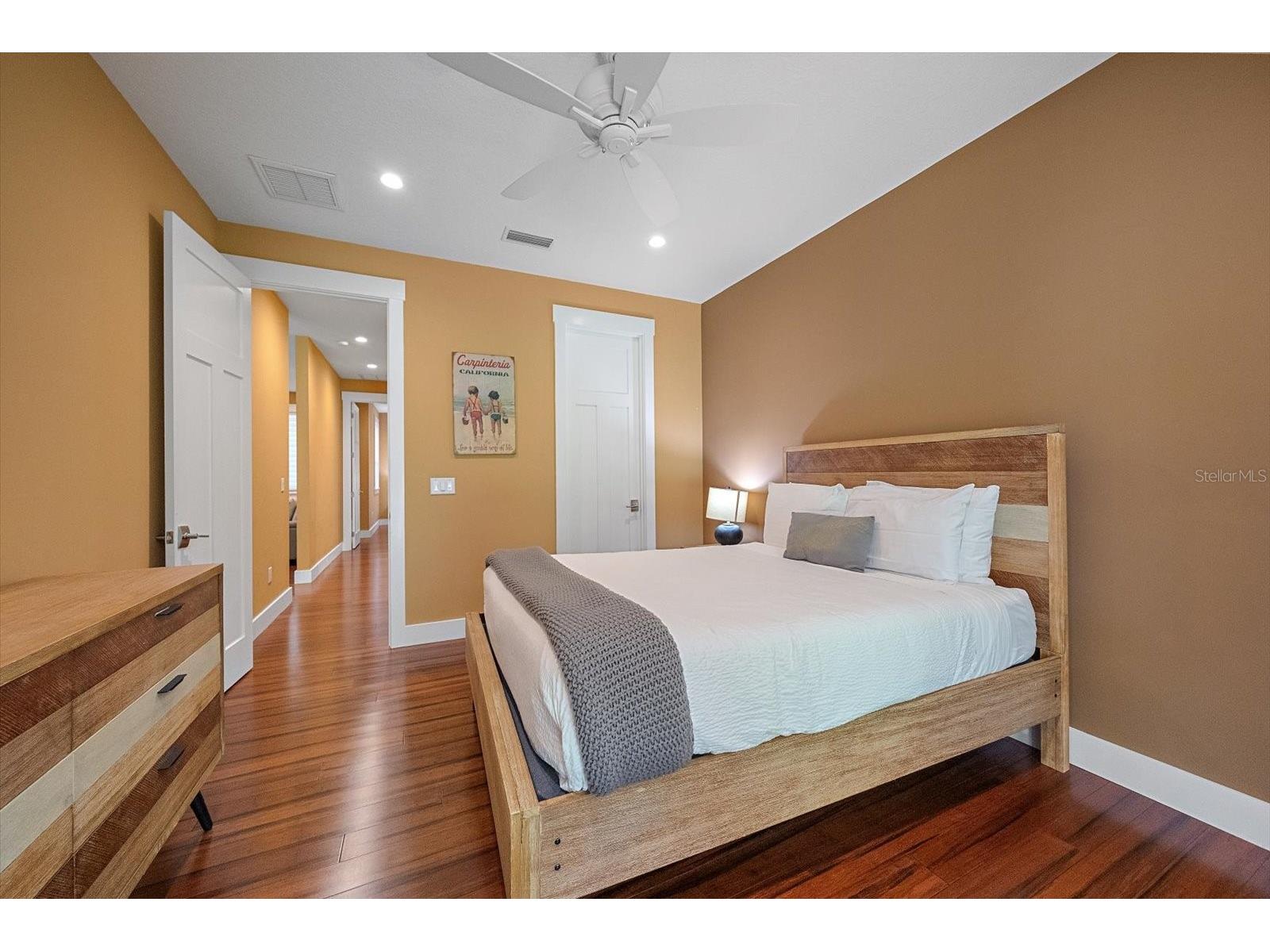 2395 Hyde Park Street Sarasota FL 34239 A4700669 image29