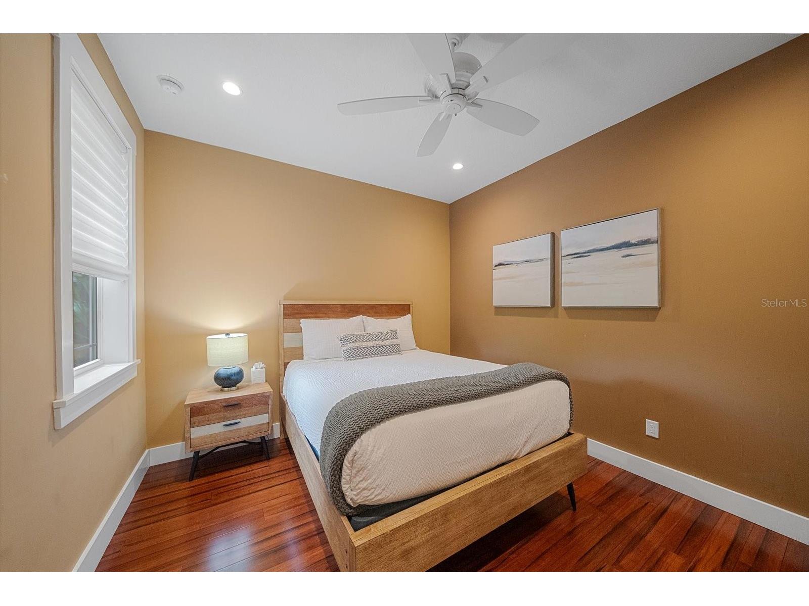 2395 Hyde Park Street Sarasota FL 34239 A4700669 image32