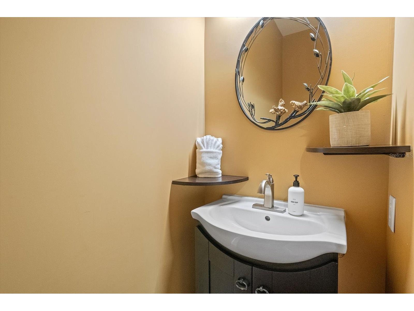 2395 Hyde Park Street Sarasota FL 34239 A4700669 image35