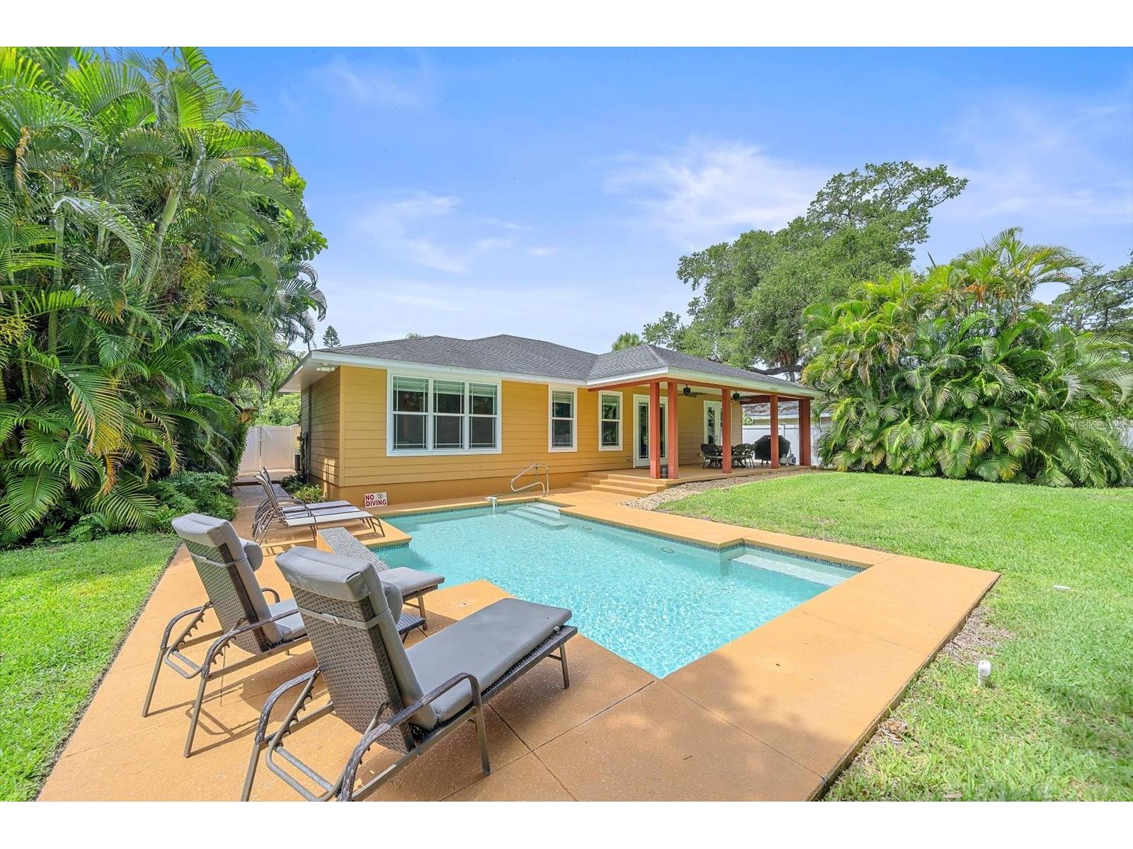 2395 Hyde Park Street Sarasota FL 34239 A4700669 image39