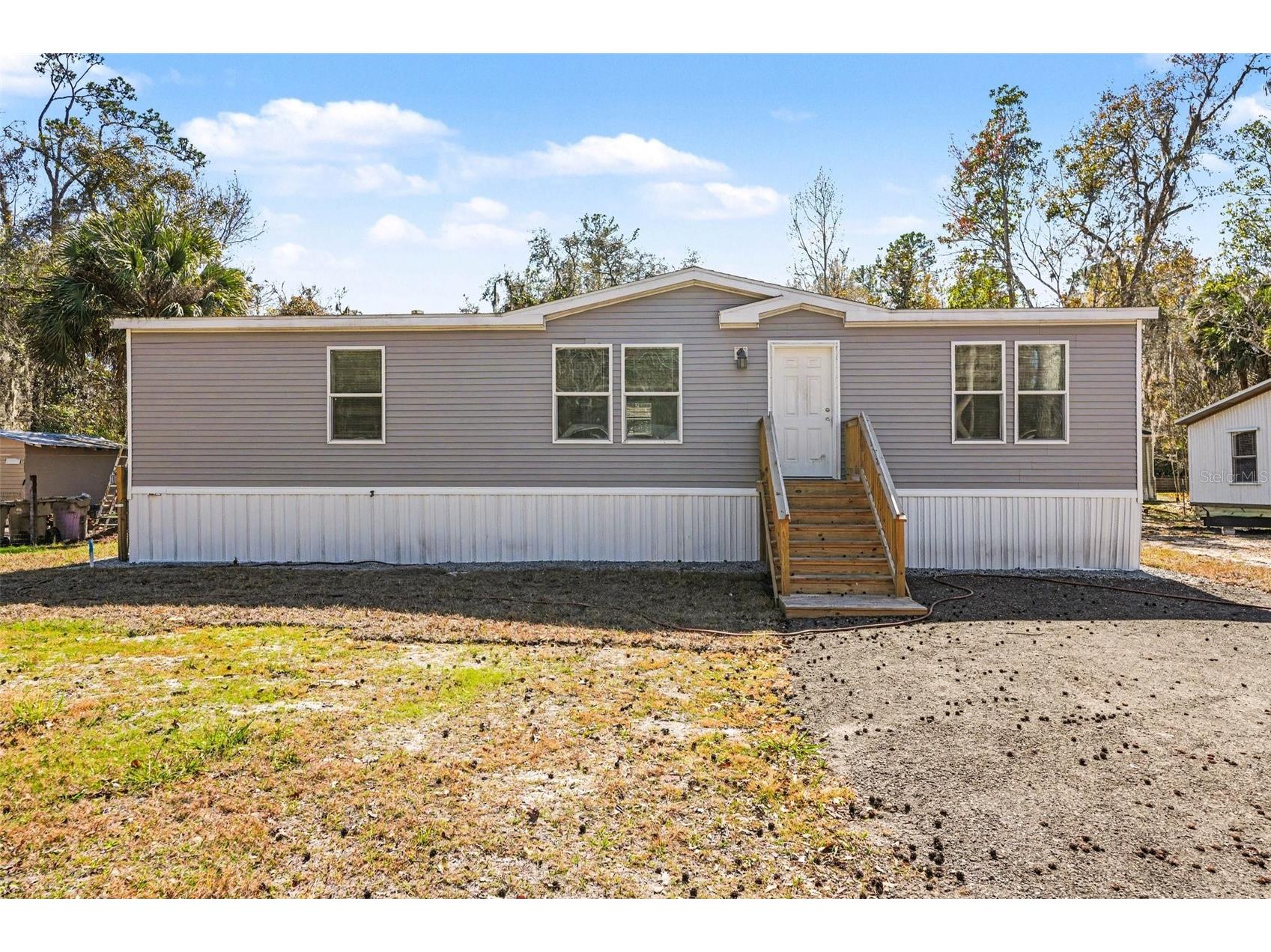 23950 Bass Road Astor FL 32102 V4949488 image1